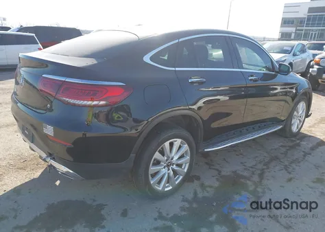 2020 Mercedes-Benz Glc 300 Coupe 4Matic z USA, uszkodzony, nr VIN WDC0J8EBXLF706071